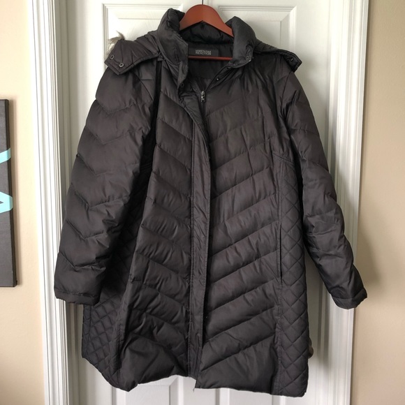 Kenneth Cole Reaction Jackets & Blazers - Kenneth Cole Reaction Charcoal Gray Down Jacket
